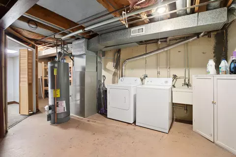 Other - 21 Kyle Ct, Willowbrook, IL 60527 photo 5 of 8