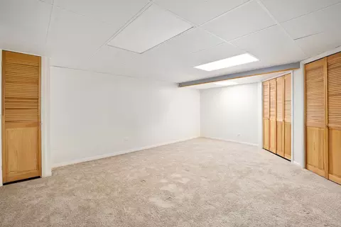 Other - 21 Kyle Ct, Willowbrook, IL 60527 photo 4 of 8