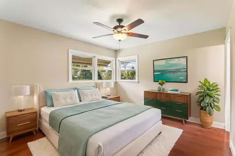 Bedroom - 807 E Golfview Dr, Mount Prospect, IL 60056 photo 3 of 7