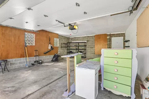 Other - 807 E Golfview Dr, Mount Prospect, IL 60056 photo 7 of 7