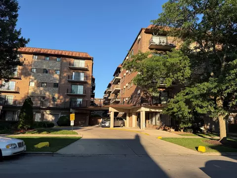 2317 N Neva Ave #102A, Chicago, IL 60707