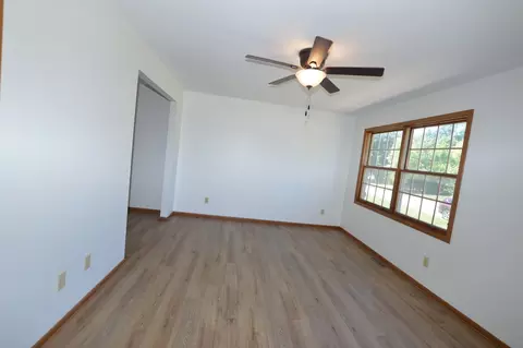 Living - 1509 Hickory St, Mchenry, IL 60051 photo 2 of 2