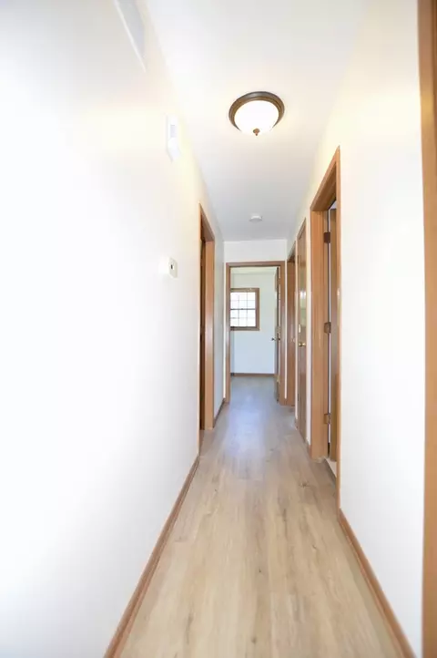 Entry Way - 1509 Hickory St, Mchenry, IL 60051 photo 1 of 1
