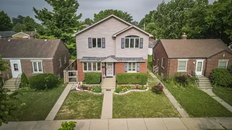 10804 S Ridgeway Ave, Chicago, IL 60655