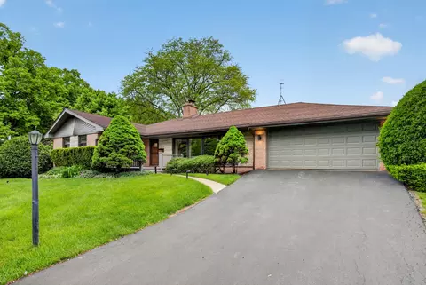 516 Eldon Pl, Downers Grove, IL 60516