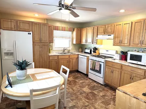 Kitchen - 1815 13th St, Peru, IL 61354 photo 2 of 2