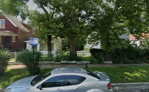 6738 S Bishop St, Chicago, IL 60636