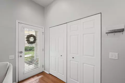 Entry Way - 7521 Brown Ave #E, Forest Park, IL 60130 photo 1 of 1