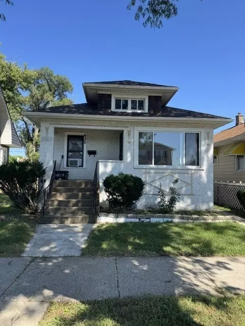 435 22nd Ave, Bellwood, IL 60104