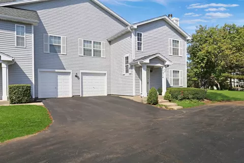 1314 Orleans Dr, Mundelein, IL 60060
