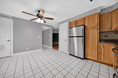 Other - 5024 N Austin Ave #2E, Chicago, IL 60630 photo 5 of 8