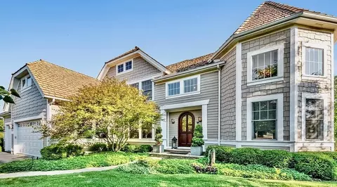 7242 Greywall Ct, Long Grove, IL 60060