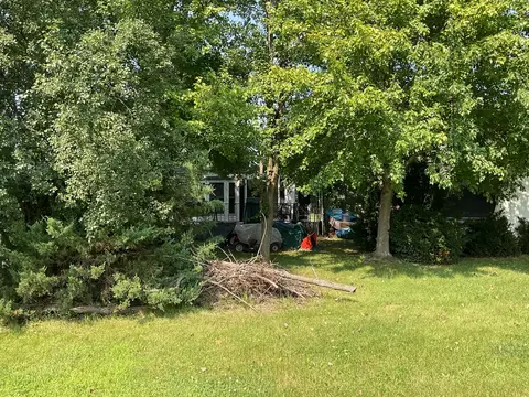 Exterior - 184 Windward, Lakemoor, IL 60051 photo 8 of 8