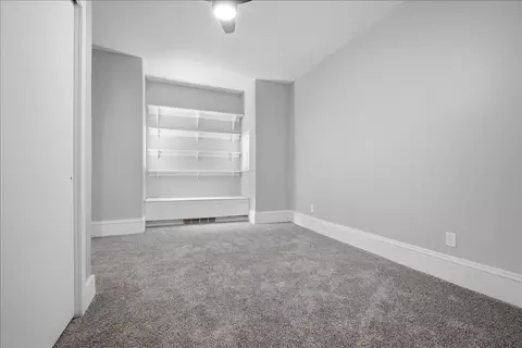 Bedroom - 713 E Buchanan St, Bloomington, IL 61701 photo 1 of 2