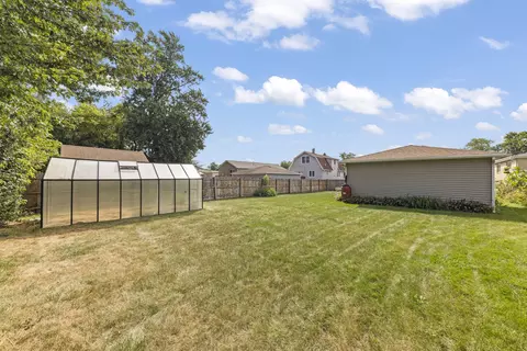 Exterior - 5902 W Maple Ave, Berkeley, IL 60163 photo 5 of 5