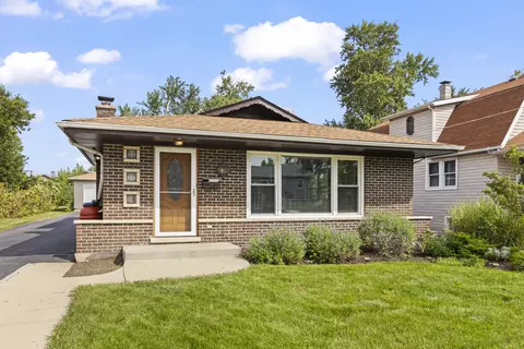 Exterior - 5902 W Maple Ave, Berkeley, IL 60163 photo 2 of 5