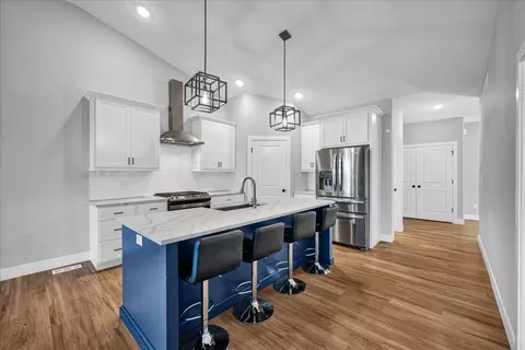 Kitchen - 1807 Glenbridge Rd, Bloomington, IL 61704 photo 1 of 3