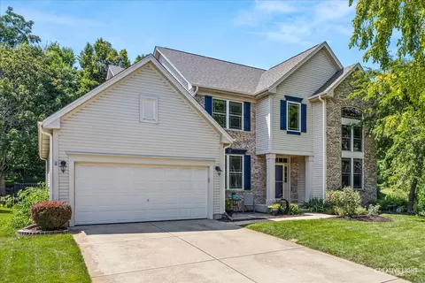 Exterior - 3825 Deville Ln, Saint Charles, IL 60175 photo 2 of 12