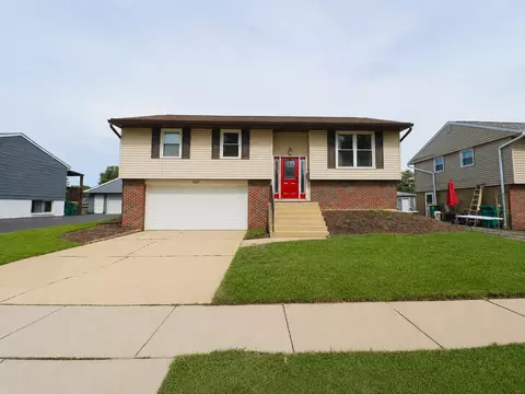 307 Hickory Ave, Romeoville, IL 60446