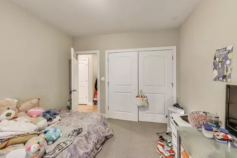 Bedroom - 6527 S Drexel Ave, Chicago, IL 60637 photo 2 of 6