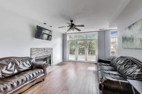 Living - 6527 S Drexel Ave, Chicago, IL 60637 photo 3 of 3