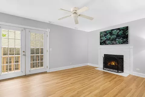 Living - 300 Oakbrook Ct, Bartlett, IL 60103 photo 1 of 1