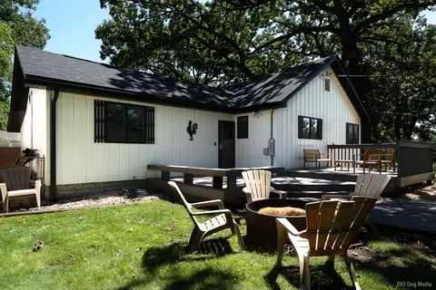 Exterior - 23144 W Oak St, Plainfield, IL 60544 photo 2 of 9