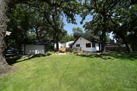 Exterior - 23144 W Oak St, Plainfield, IL 60544 photo 7 of 9
