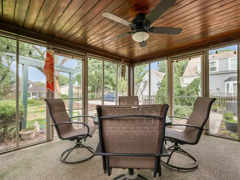 Exterior - 1130 Duncan Ave, Elgin, IL 60120 photo 4 of 8
