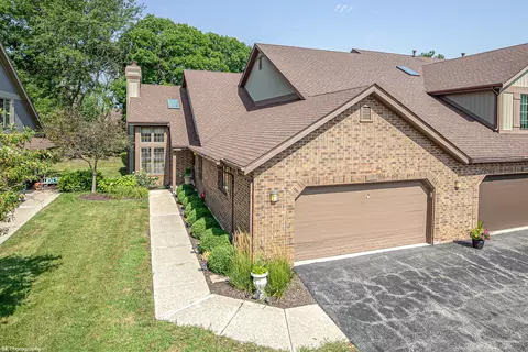 13318 Oak Hills Pkwy #5, Palos Heights, IL 60463