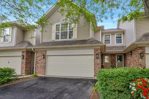 Exterior - 2034 Ivy Ridge Dr, Hoffman Estates, IL 60192 photo 2 of 3