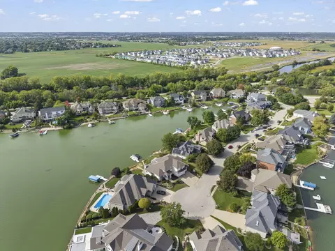 View/Area - 13258 Lakepoint Dr, Plainfield, IL 60585 photo 10 of 10