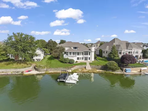 View/Area - 13258 Lakepoint Dr, Plainfield, IL 60585 photo 5 of 10