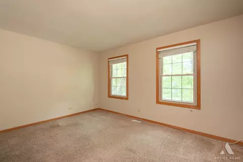 Bedroom - 333 Brittany Trl, Elgin, IL 60120 photo 3 of 7
