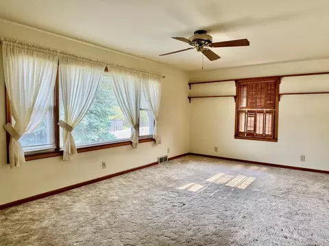Living - 1021 7th St, Peru, IL 61354 photo 2 of 2