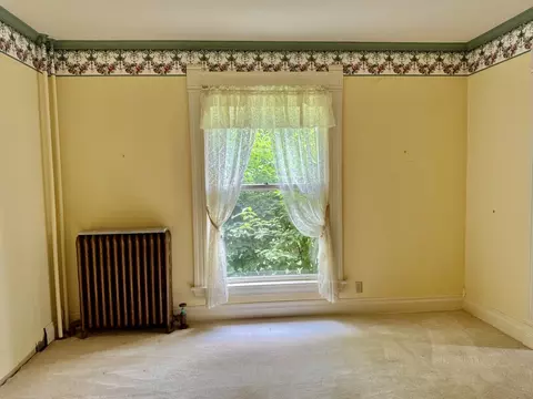 Bedroom - 811 NW 3rd Ave, Galva, IL 61434 photo 5 of 5