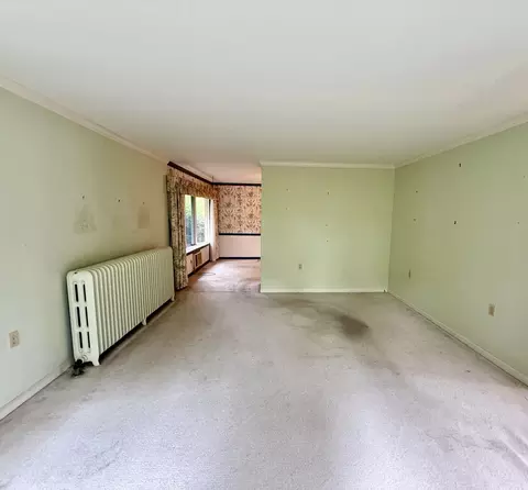 Living - 811 NW 3rd Ave, Galva, IL 61434 photo 7 of 7