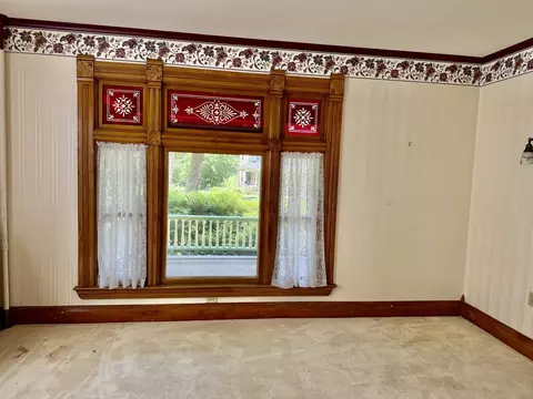 Living - 811 NW 3rd Ave, Galva, IL 61434 photo 2 of 7