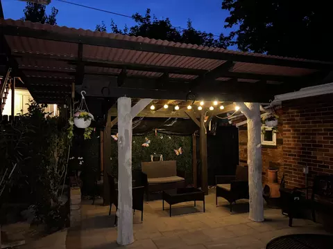 Exterior - 85 Wilcox Ave, Elgin, IL 60123 photo 5 of 9