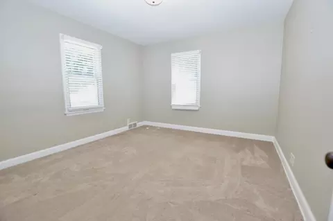 Bedroom - 4601 Spring Grove Rd, Mchenry, IL 60051 photo 2 of 7