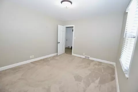 Bedroom - 4601 Spring Grove Rd, Mchenry, IL 60051 photo 1 of 7