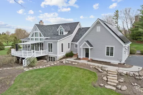 Exterior - 3916 Windmere Ln, Johnsburg, IL 60051 photo 7 of 7