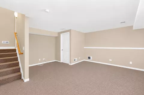 Living - 432 N Harrison St, Algonquin, IL 60102 photo 4 of 4