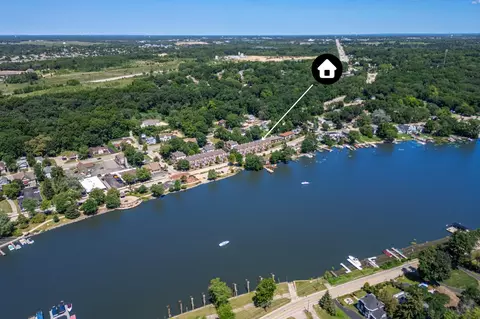View/Area - 432 N Harrison St, Algonquin, IL 60102 photo 6 of 15