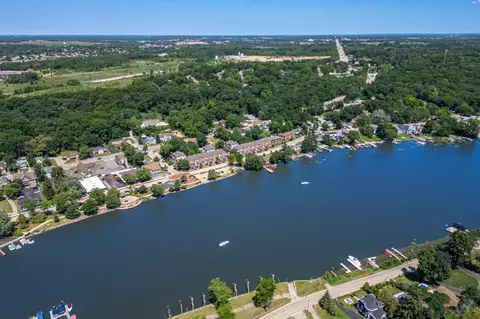 View/Area - 432 N Harrison St, Algonquin, IL 60102 photo 5 of 15