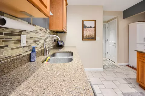 Kitchen - 1562 Hunt Dr #B, Normal, IL 61761 photo 4 of 5