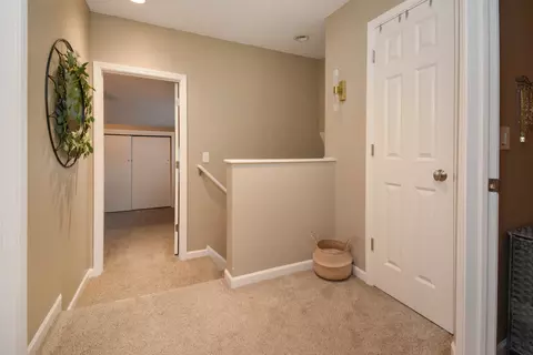 Entry Way - 1562 Hunt Dr #B, Normal, IL 61761 photo 1 of 4