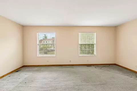 Living - Undisclosed, Cary, IL 60013 photo 1 of 1