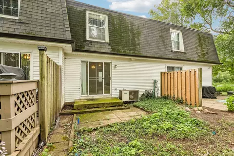 Exterior - Undisclosed, Cary, IL 60013 photo 3 of 6