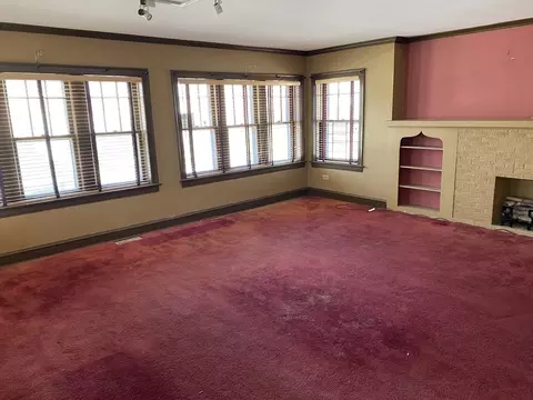 Living - 1225 E 71st Pl, Chicago, IL 60619 photo 1 of 3